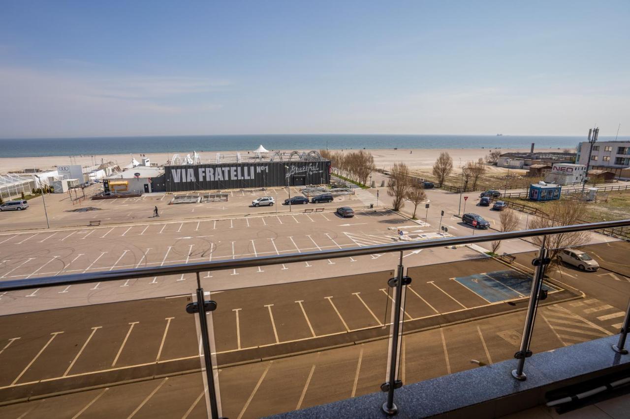 Summerland Sea-View Luxury Apartment Mamaia Eksteriør billede