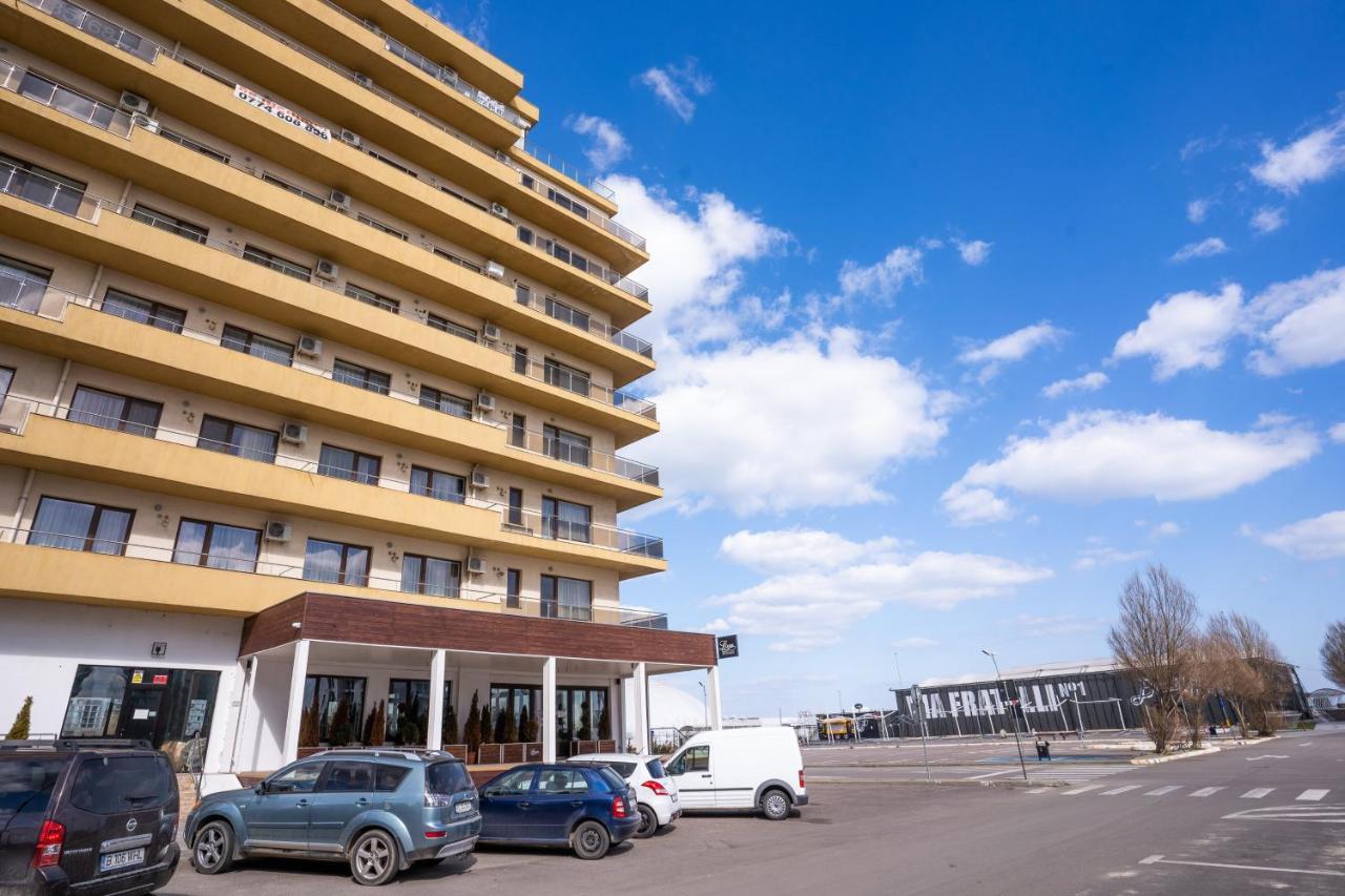 Summerland Sea-View Luxury Apartment Mamaia Eksteriør billede