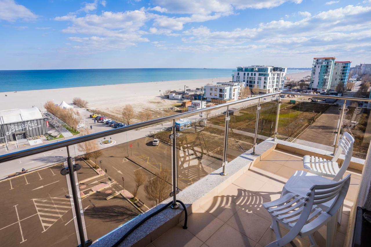 Summerland Sea-View Luxury Apartment Mamaia Eksteriør billede