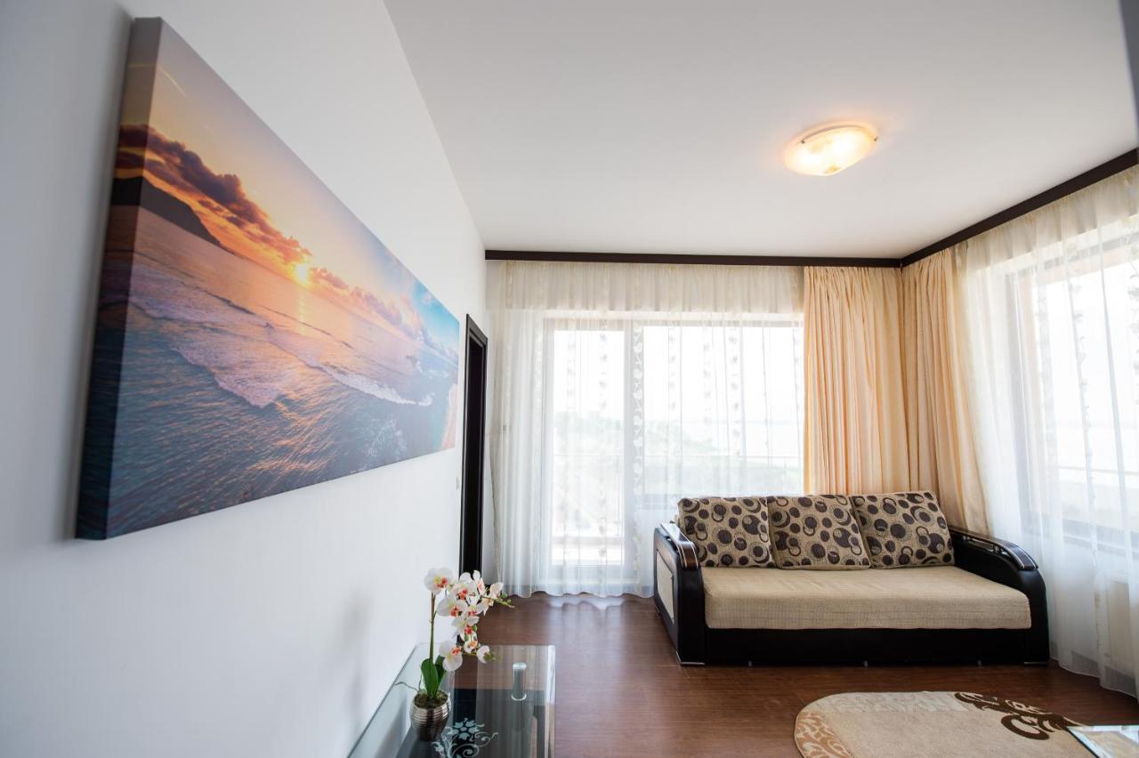 Summerland Sea-View Luxury Apartment Mamaia Eksteriør billede