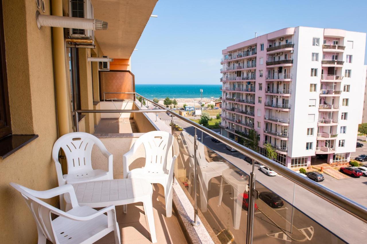 Summerland Sea-View Luxury Apartment Mamaia Eksteriør billede