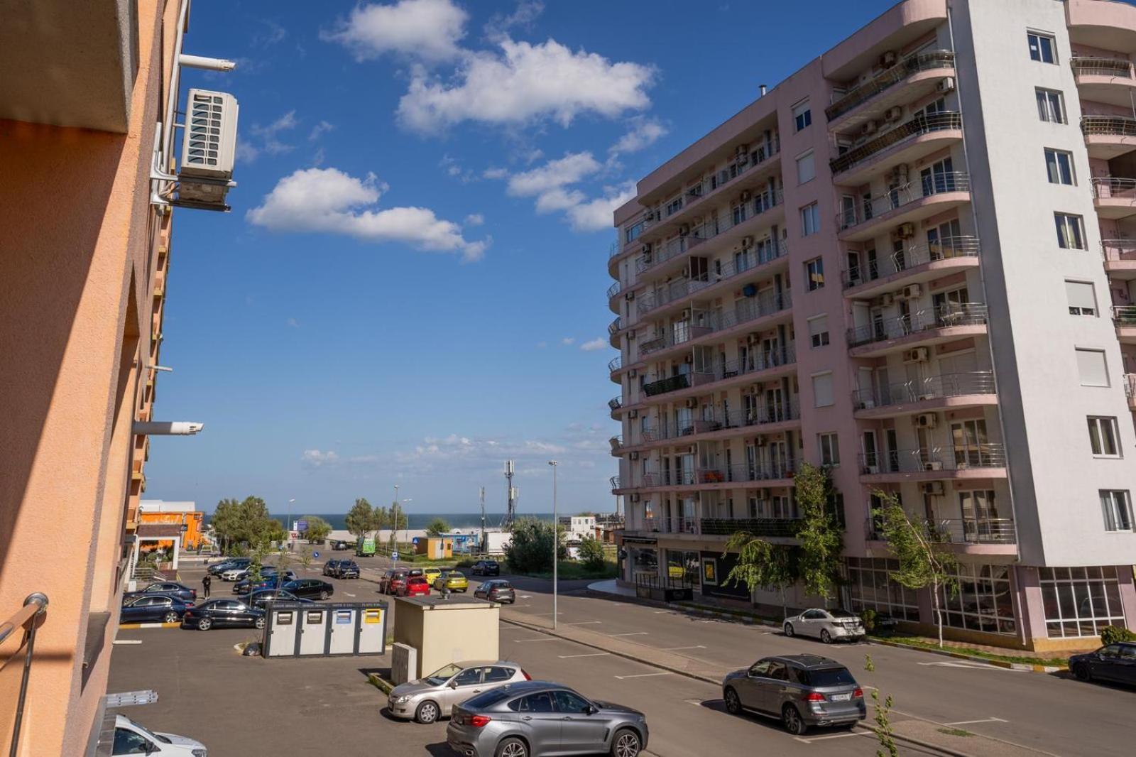 Summerland Sea-View Luxury Apartment Mamaia Eksteriør billede