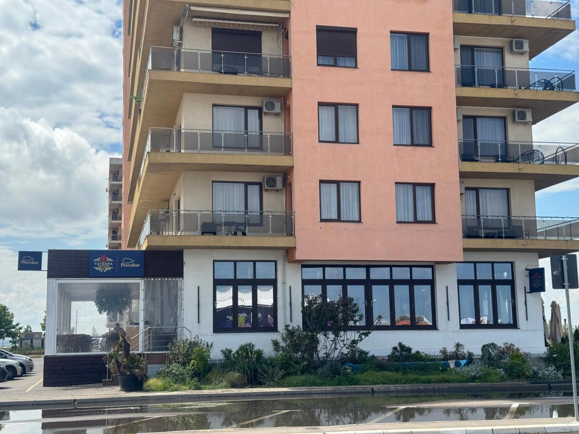 Summerland Sea-View Luxury Apartment Mamaia Eksteriør billede