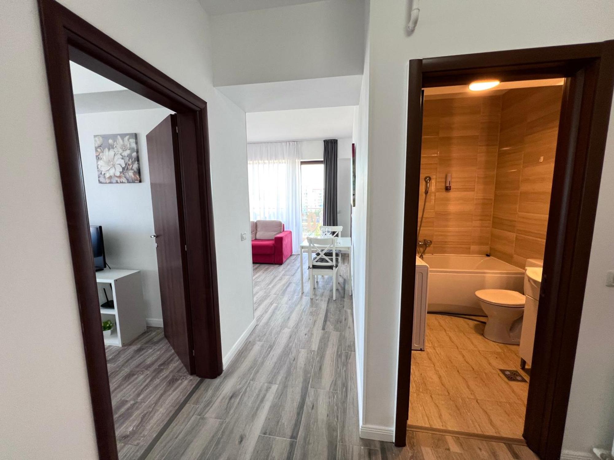 Summerland Sea-View Luxury Apartment Mamaia Eksteriør billede
