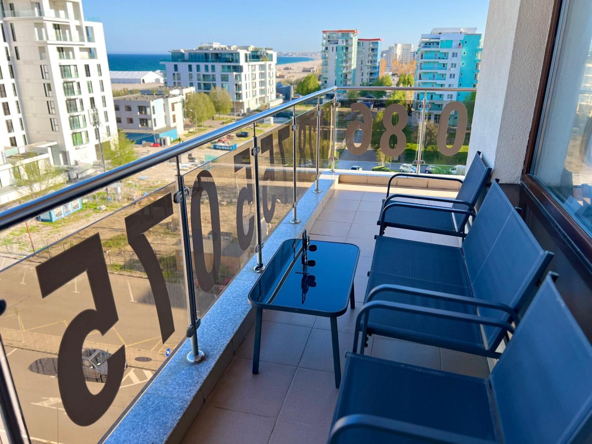 Summerland Sea-View Luxury Apartment Mamaia Eksteriør billede